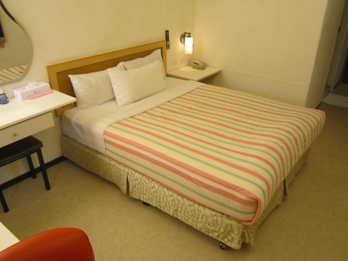 Goshen Hotel Каосюн Екстериор снимка