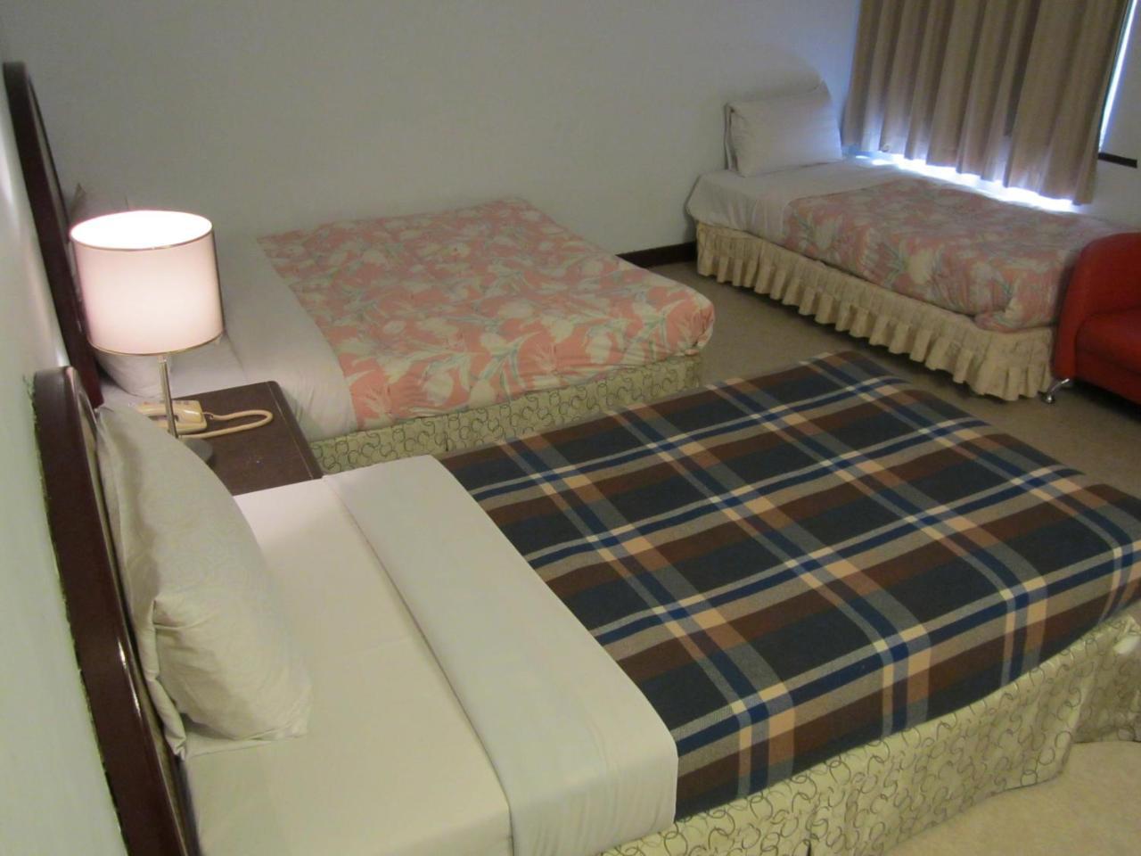 Goshen Hotel Каосюн Екстериор снимка