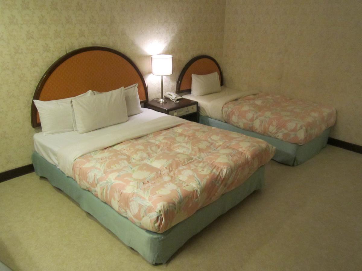 Goshen Hotel Каосюн Екстериор снимка